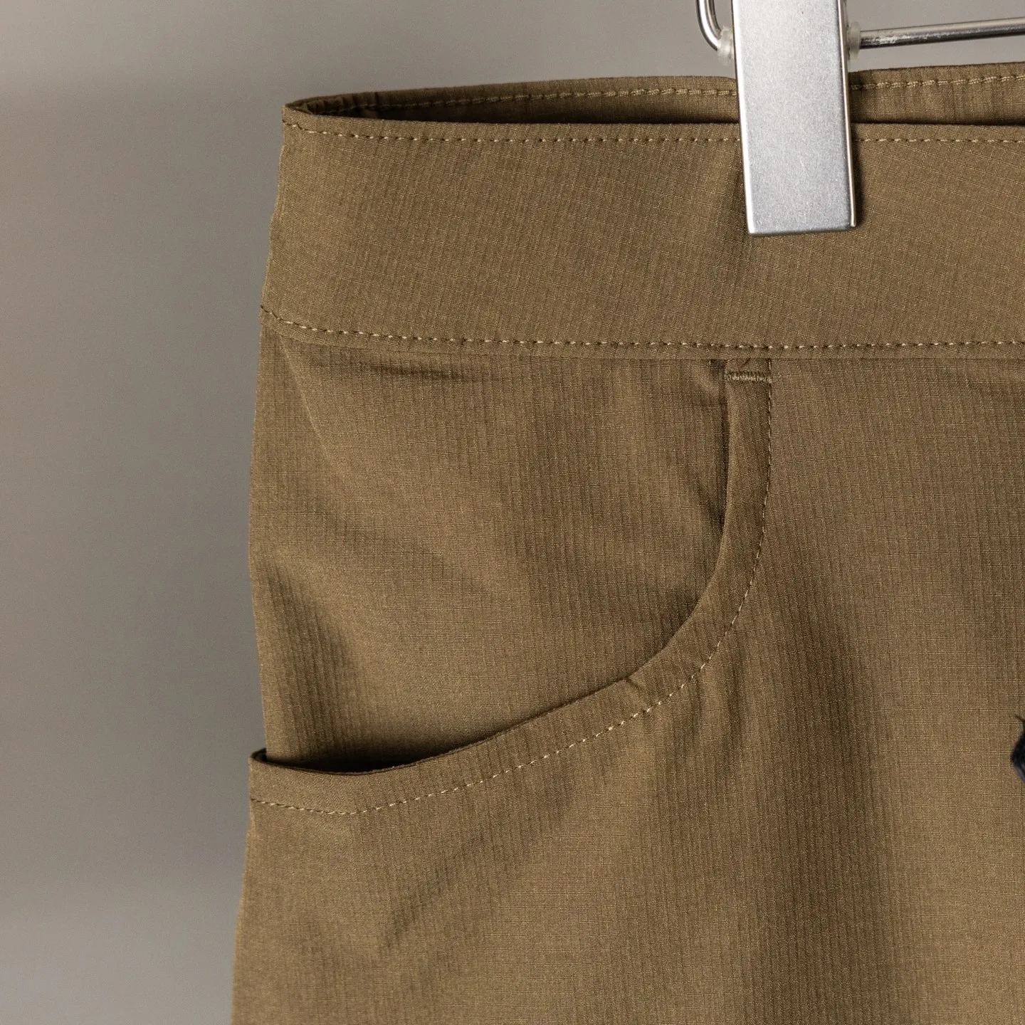 Arcteryx Gamma Quick Dry Short 11" Breathable Wear-Resistant Premium , ！KONSEAL SHORT Series Terra Tex ， Breathable ， ， ， ， ， ！ ，Wear-Resistant ， ， ， ， ， ， ， YKK ， ： ， ， ： ， ， logo ， YKK ， ：Gray Black Khaki Green Size：M-L-XL-XXL-XXXL